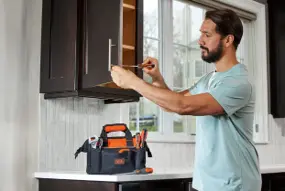 BDST500001APB Black + Decker Tool Bag LS.webp
